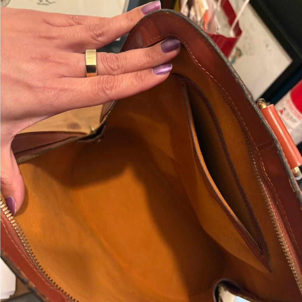 Louis Vuitton Epi Gobelins Backpack - Picture 10 of 11